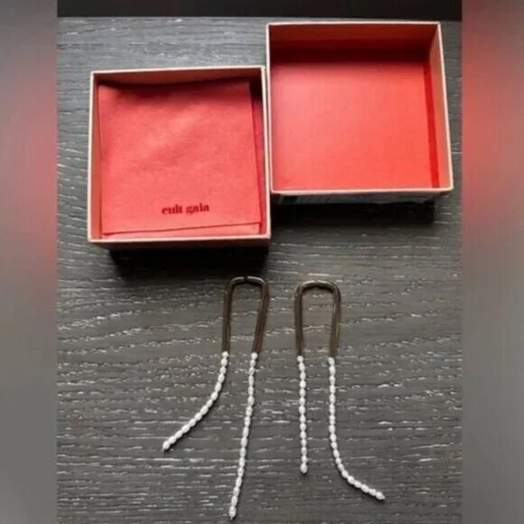 Cult Gaia Gold and White Earrings - Picture 3 of 16